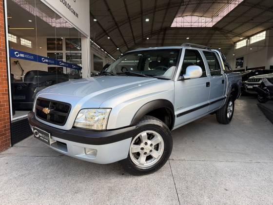 CHEVROLET S10 2.4 MPFI ADVANTAGE 4X2 CD 8V GASOLINA 4P MANUAL CHEVROLET S10 2.4 MPFI ADVANTAGE 4X2 CD 8V GASOLINA 4P MANUAL